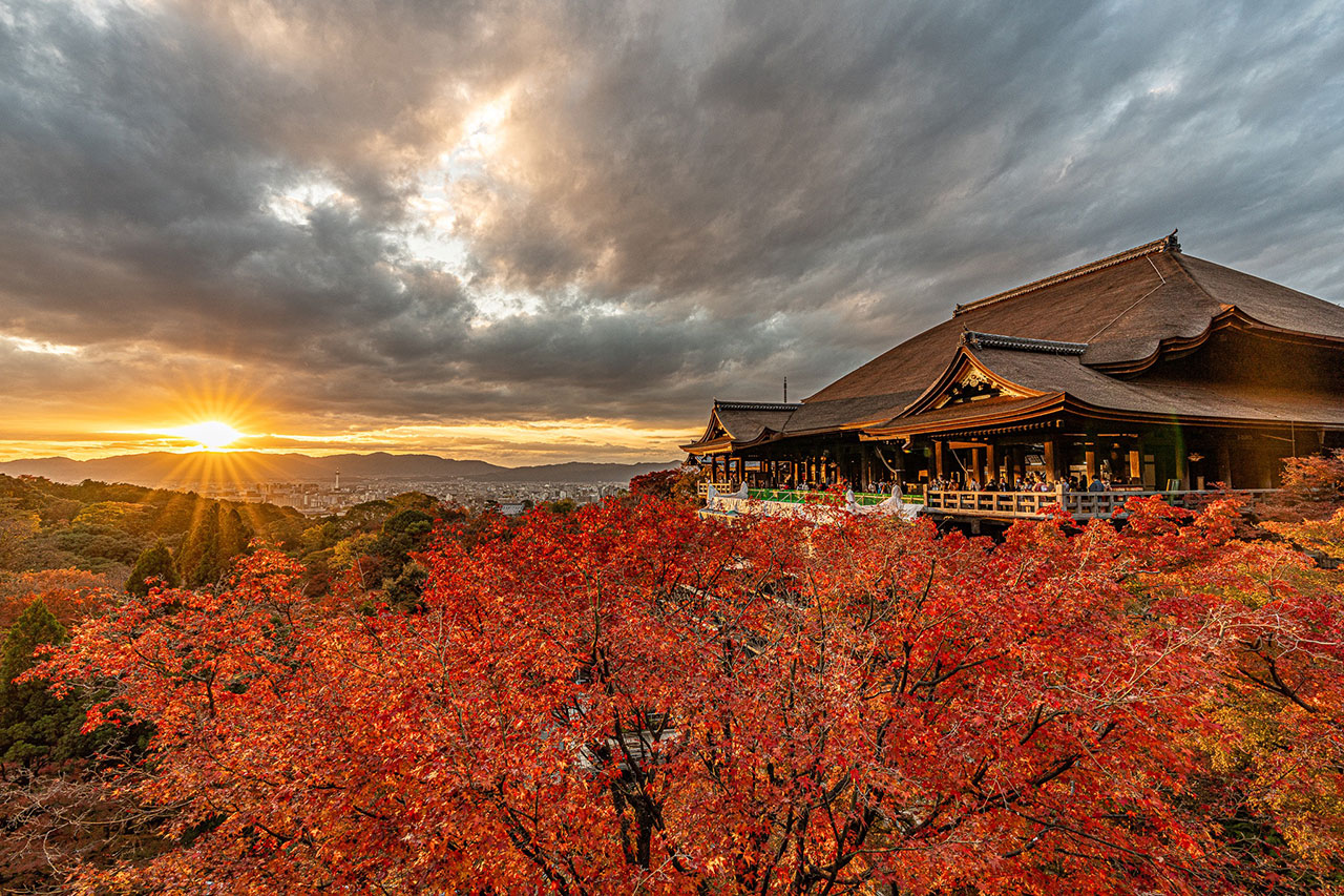 Autumn in Japan (September to November)